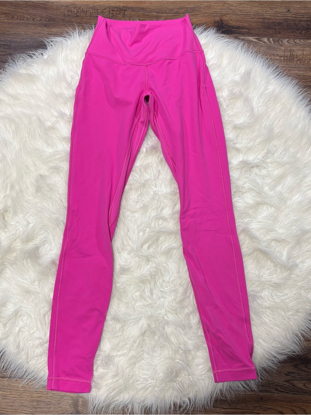 Lululemon Align 28” High Rise Leggings in Hot Pink size 4